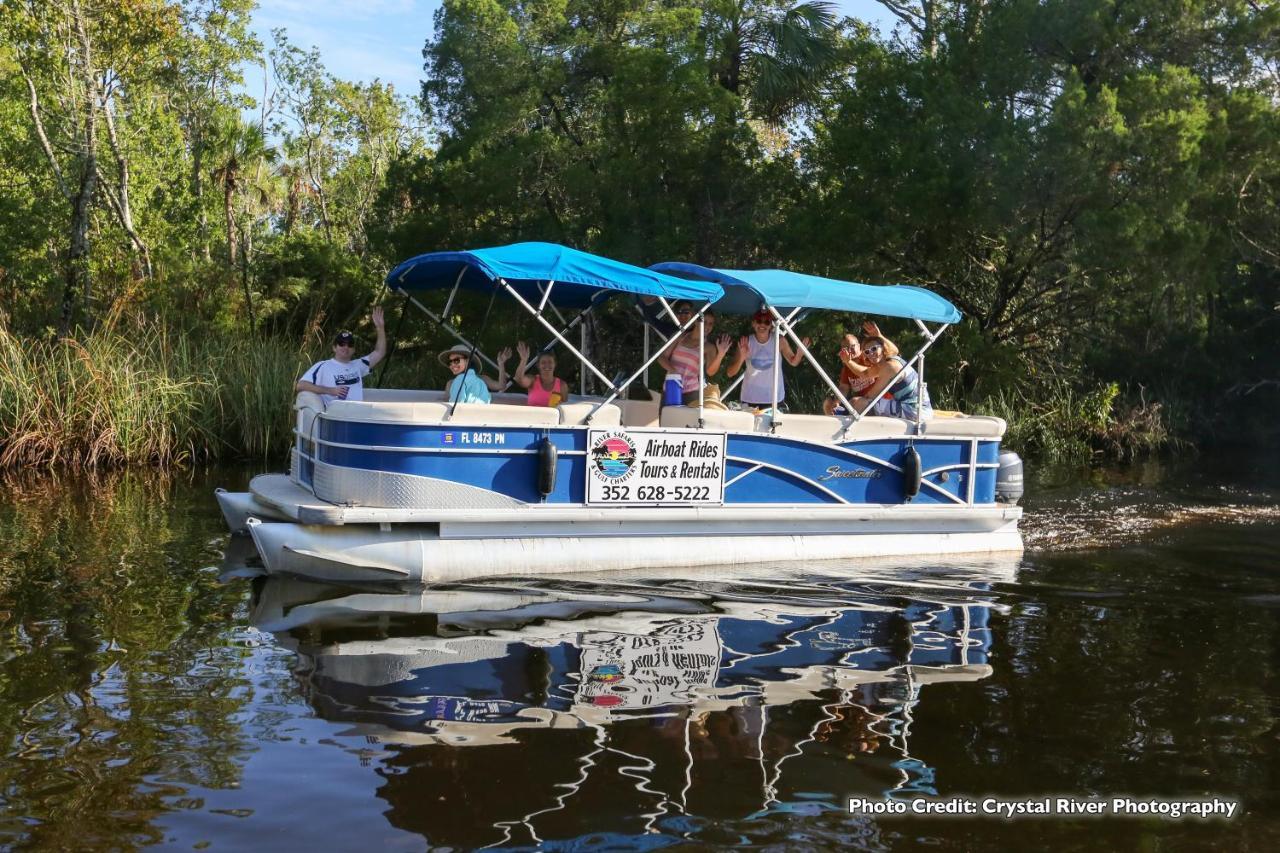 River Safaris, Stationary Class A Motorcoach, Old הומוססה מראה חיצוני תמונה